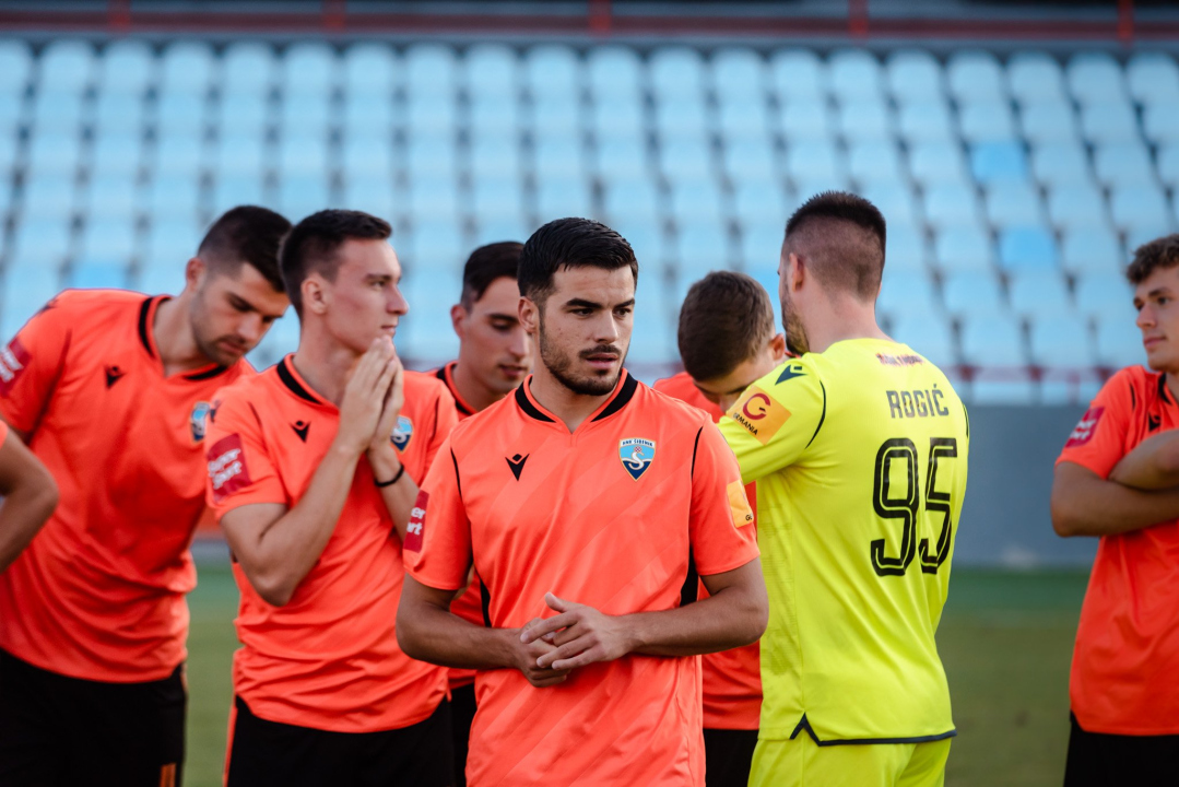 Nogometaši Šibenika odradili fotografiranje uoči subotnjeg starta nove sezone