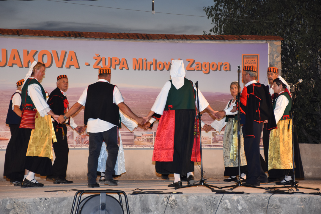 Večer folklora u Mirloviću povodom sv. Jakova, pozornica ljepote tradicijske kulture