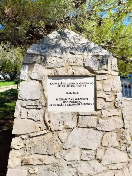 Već je krcato: Proslavite 100 godina omiljenog šibenskog kupališta 