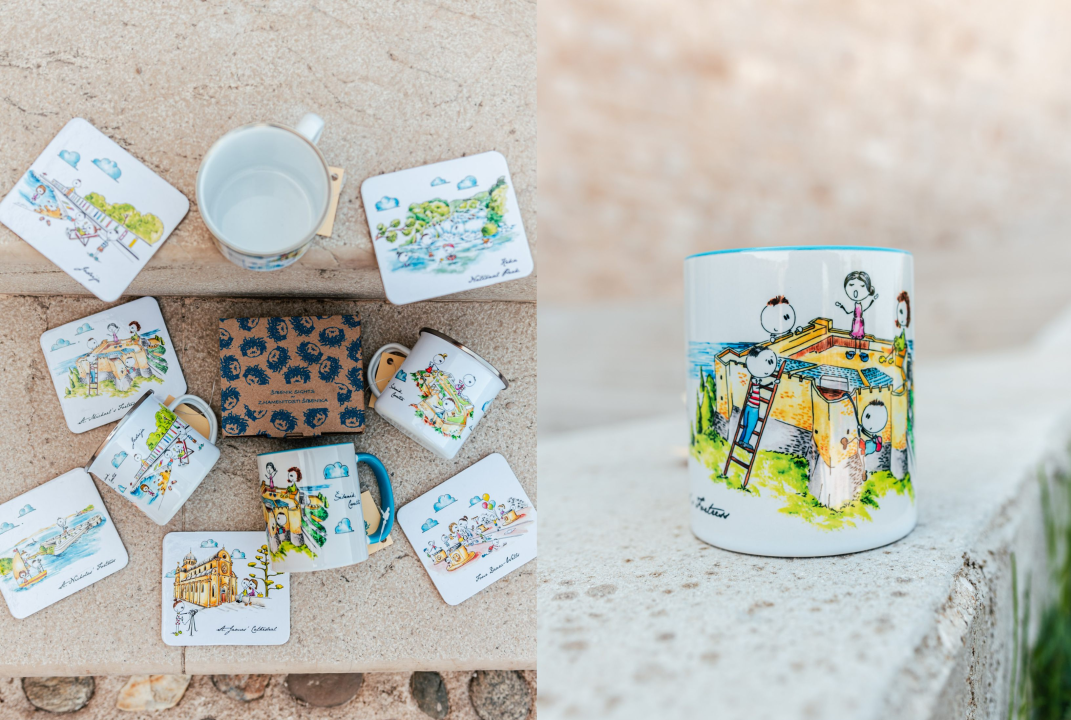 Šibenske tvrđave imaju najbolje darove i suvenire: Posteri, potići, majice, torbe, šalice i nakit, sve unikatno i maštovito!