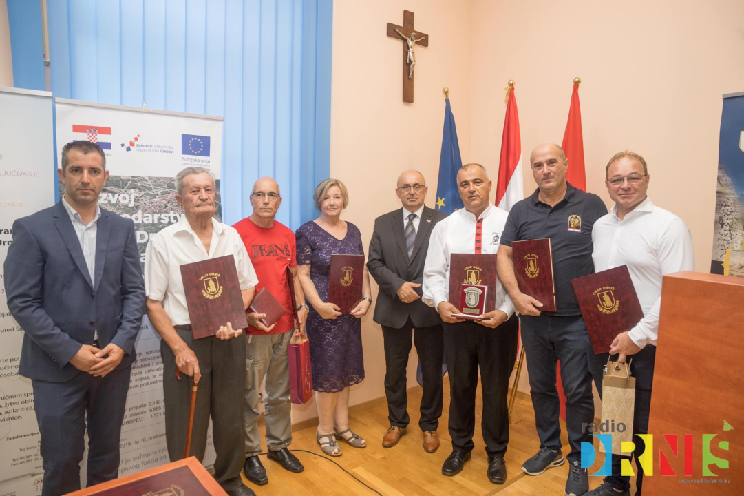 Ivanu Topiću Nagrada za životno djelo Grada Drniša