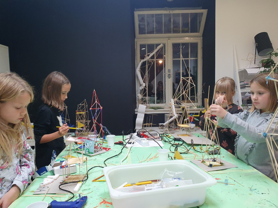 Pružite vašoj djeci najinovativniji program edukacije upisom u arhitektonsku školu Arkki! 