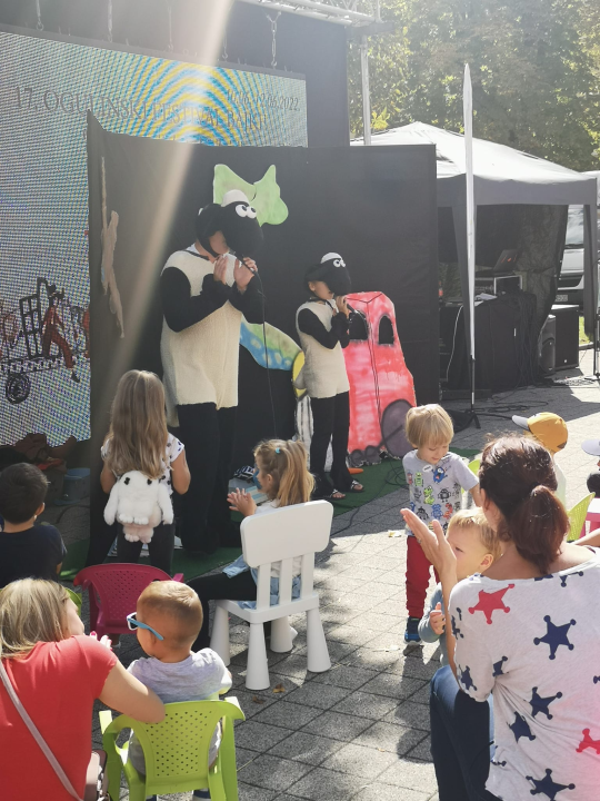 Održano jesensko izdanje Ogulinskog festivala bajke: Sudjelovali izvođači i iz naše županije