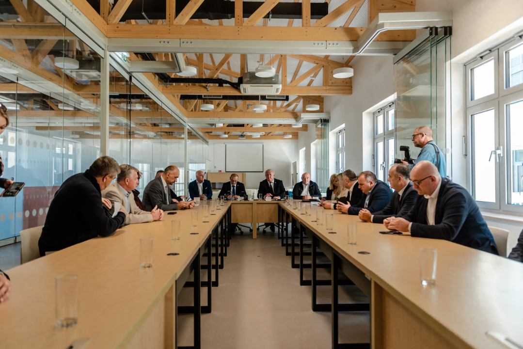 Ministar Medved u Veteranskom centru: 'Uvjeren sam da ćemo do kraja godine imati četiri ovakva centra'