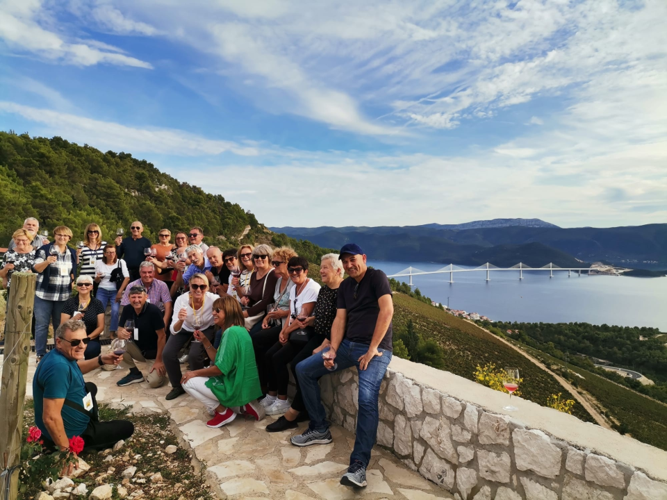 Generacija Vodičana 57/58 već 35 godina zajedno putuje po Hrvatskoj