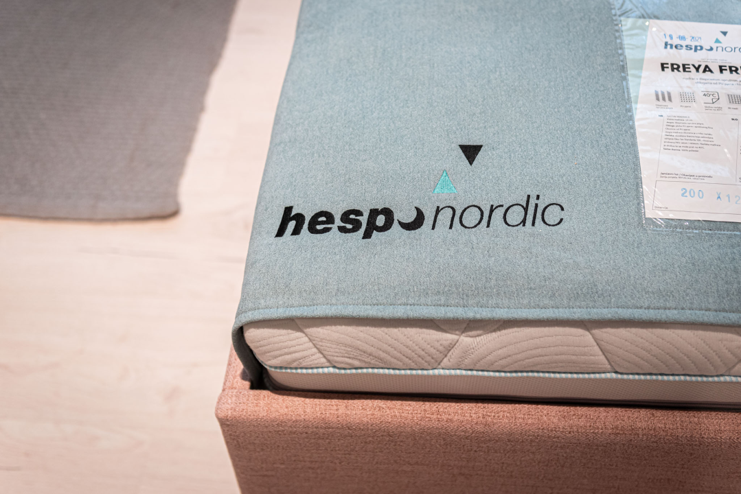 Za udobnost poput zagrljaja posjetite Hespo i iskoristite odlične popuste! 