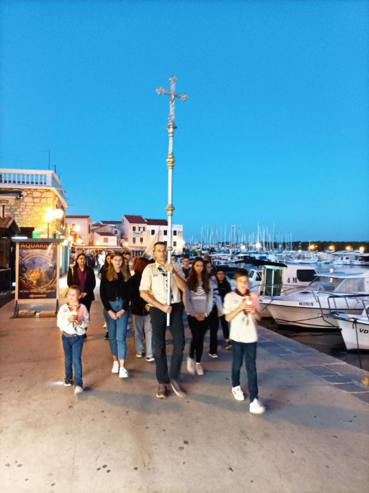 Župljani Vodica proslavili Dan posvete stare crkve sv. Križa