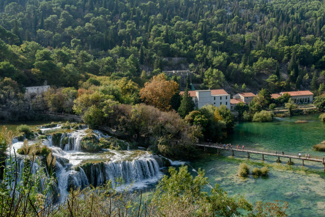 NP Krka pridružuje se Mjesecu hrvatskog turizma: Uživajte u jesenskim bojama po promotivnim cijenama