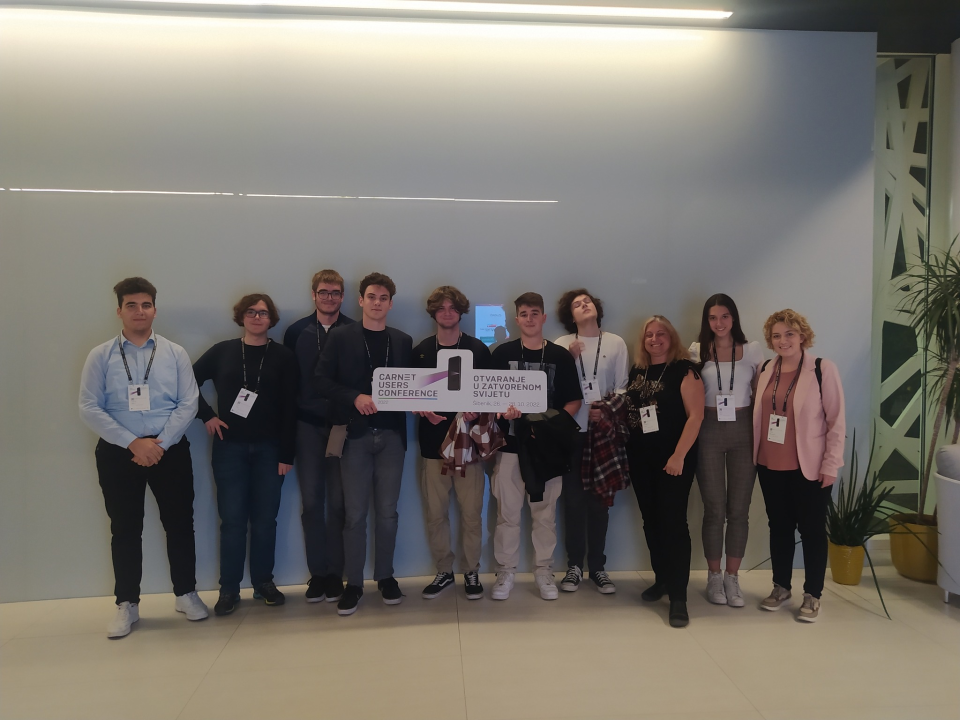 Šibenski gimnazijalci sudjelovali na HACKATHON-u