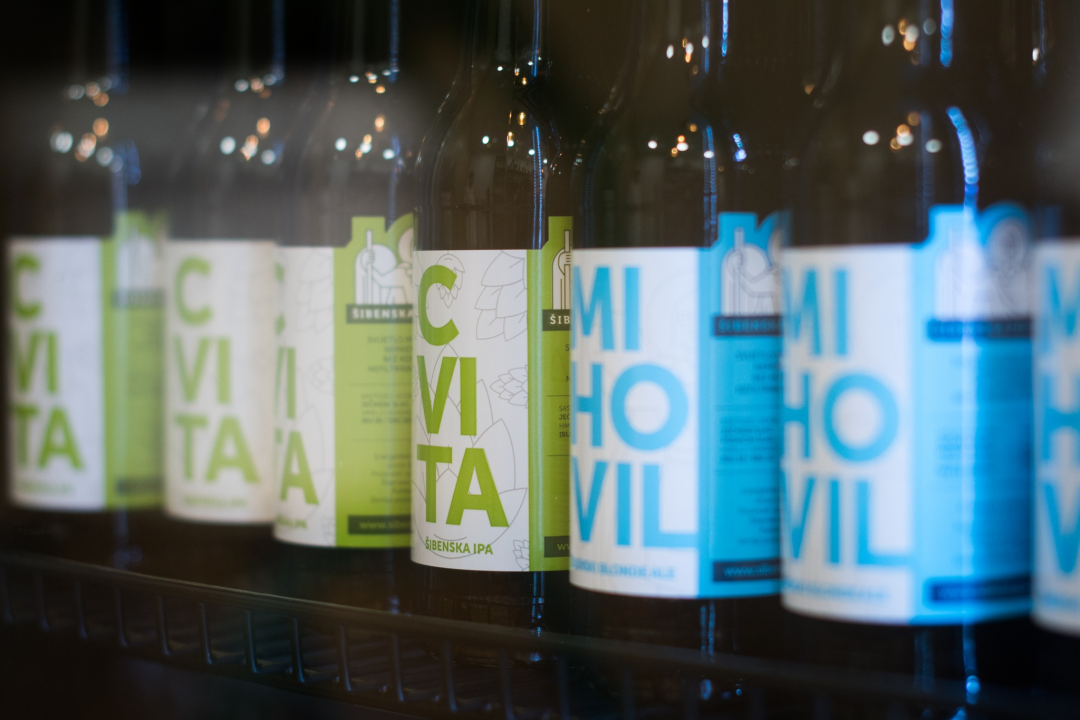 Pronađite najbolje božićne poklone uz super akcije trgovine Lokal! 