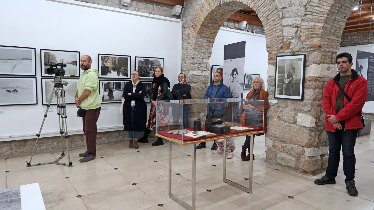 U Muzeju grada Šibenika otvorena izložba 'Svjetlopisi pod bosanskim nebom' livanjskog fotoamatera Mate Kaića 