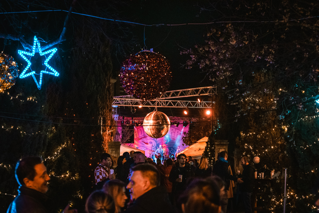 Plesno je bilo sinoć na Adventuri: Songkillersi isporučili svoju dozu funka