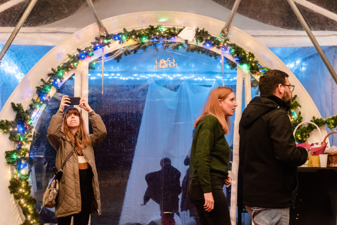 Kupola u đardinu postaje prolaz u drugu dimenziju: Za vikend nabacite VR naočale, odaberite igru i zakoračite u virtualnu stvarnost!