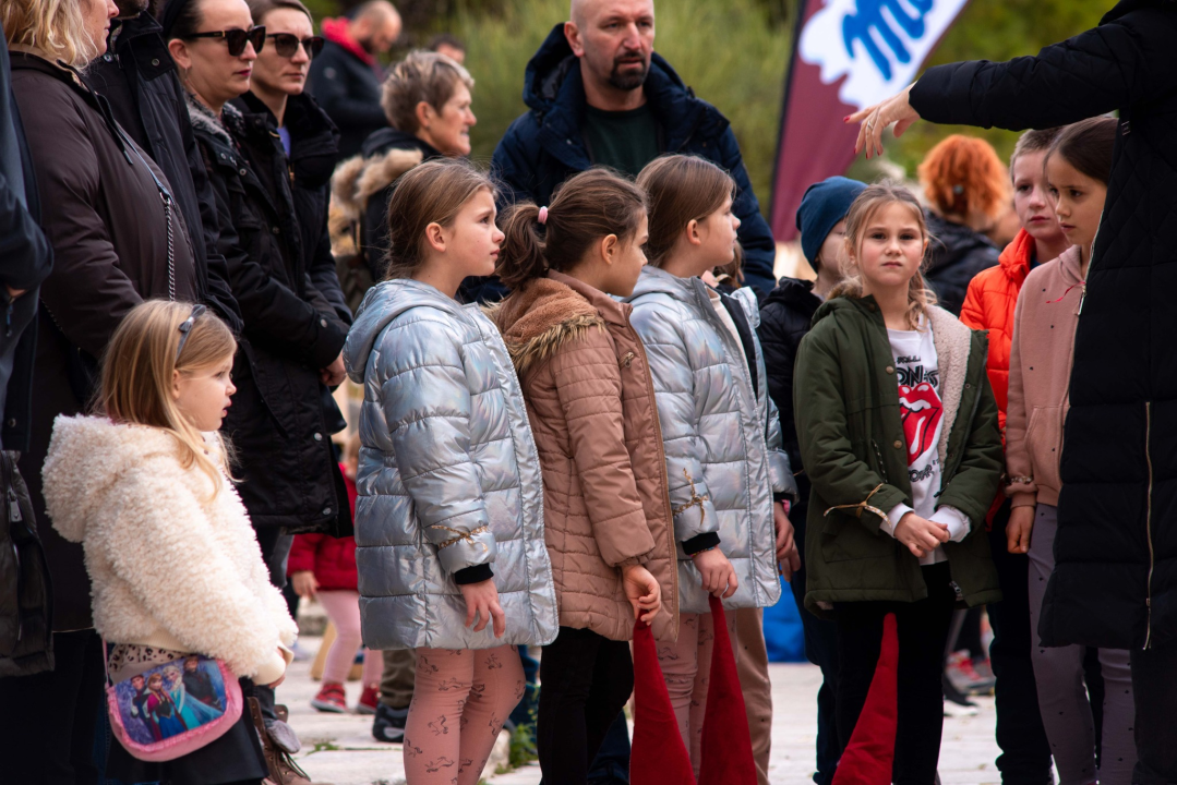 Održana prva Outdoor Adventurica: Mališani se natjecali kroz igru i zabavu