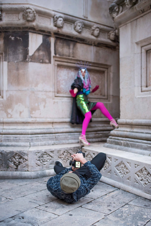 Doček Nove godine sa svjetskom clubbing ikonom najavljen sjajnim streetstyle editorijalom