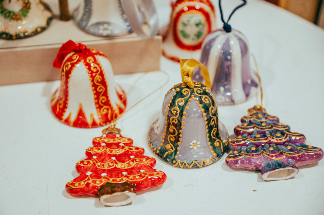 Galerija Juraj Dalmatinac ima savršene unikatne poklone i popust na umjetničke slike 