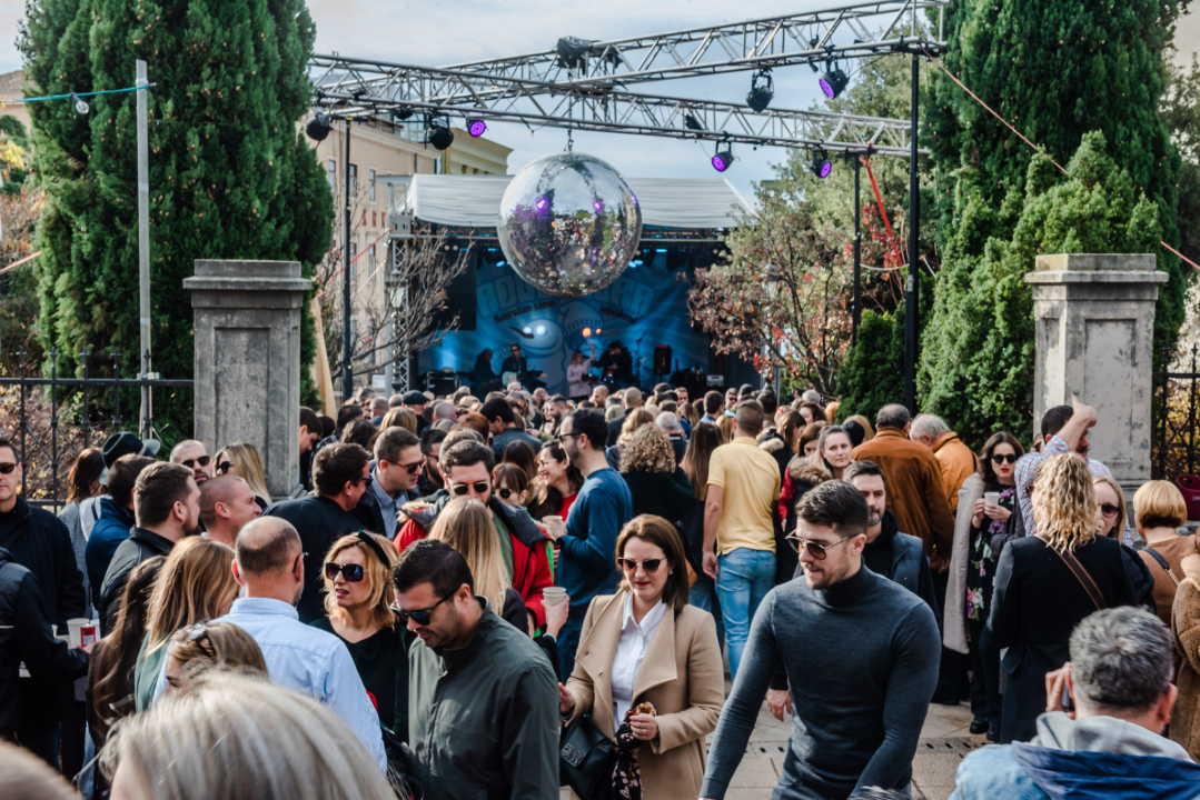 I ove godine kasni se na blagdanski ručak: Razlog su opet Fenixi