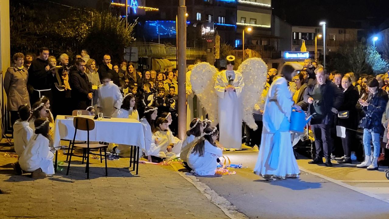 Župljani Vidika uprizorili žive jaslice i oduševili sugrađane