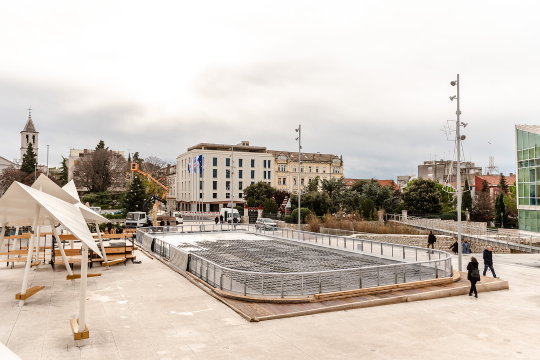 Odlazi klizalište iz našeg malog grada