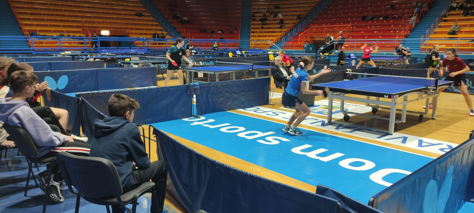 Divan uspjeh mlađih šibenskih stolnotenisača u Zagrebu