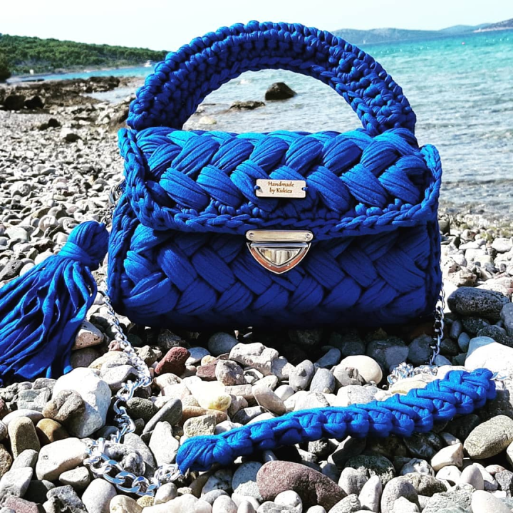 Šibenčanki Antoniji Galić kukičanje je najbolje sredstvo za smirenje, a pokrenula je i brend koji je osvojio žene