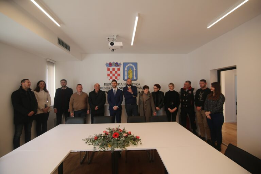Općina preselila u nove urede: 'Nastavak izgradnje jednog novog, uređenog i prosperitetnog Pirovca'