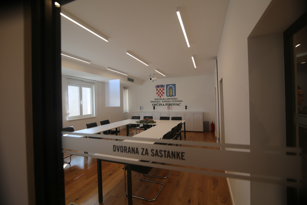 Općina preselila u nove urede: 'Nastavak izgradnje jednog novog, uređenog i prosperitetnog Pirovca'