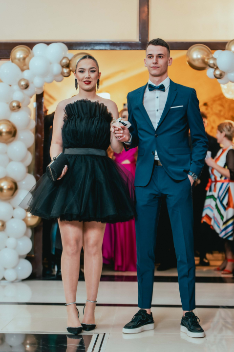 Učenici Prometno-tehničke škole Šibenik poput holivudskih zvijezda na maturalnom plesu (2)