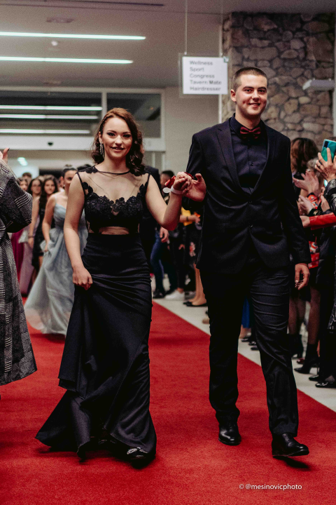 Zavirite na blještavi maturalni ples Turističko-ugostiteljske škole Šibenik (2)