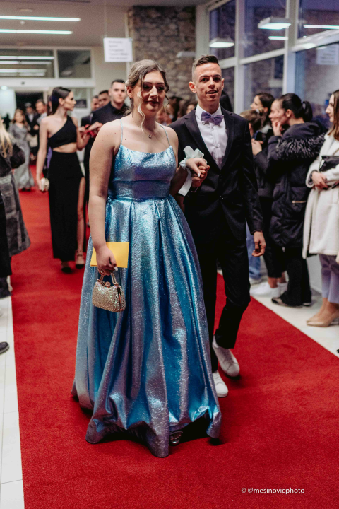 Zavirite na blještavi maturalni ples Turističko-ugostiteljske škole Šibenik (2)