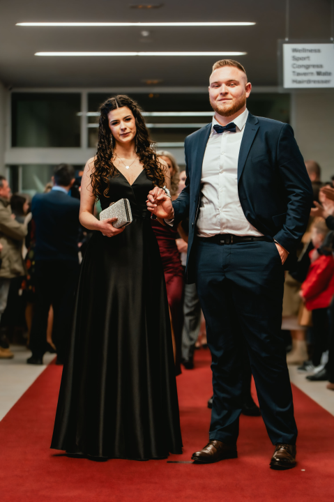 Pogledajte glamurozna izdanja maturanata Medicinske škole (1. dio)