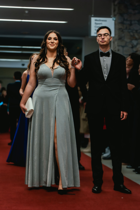 Pogledajte glamurozna izdanja maturanata Medicinske škole (1. dio)