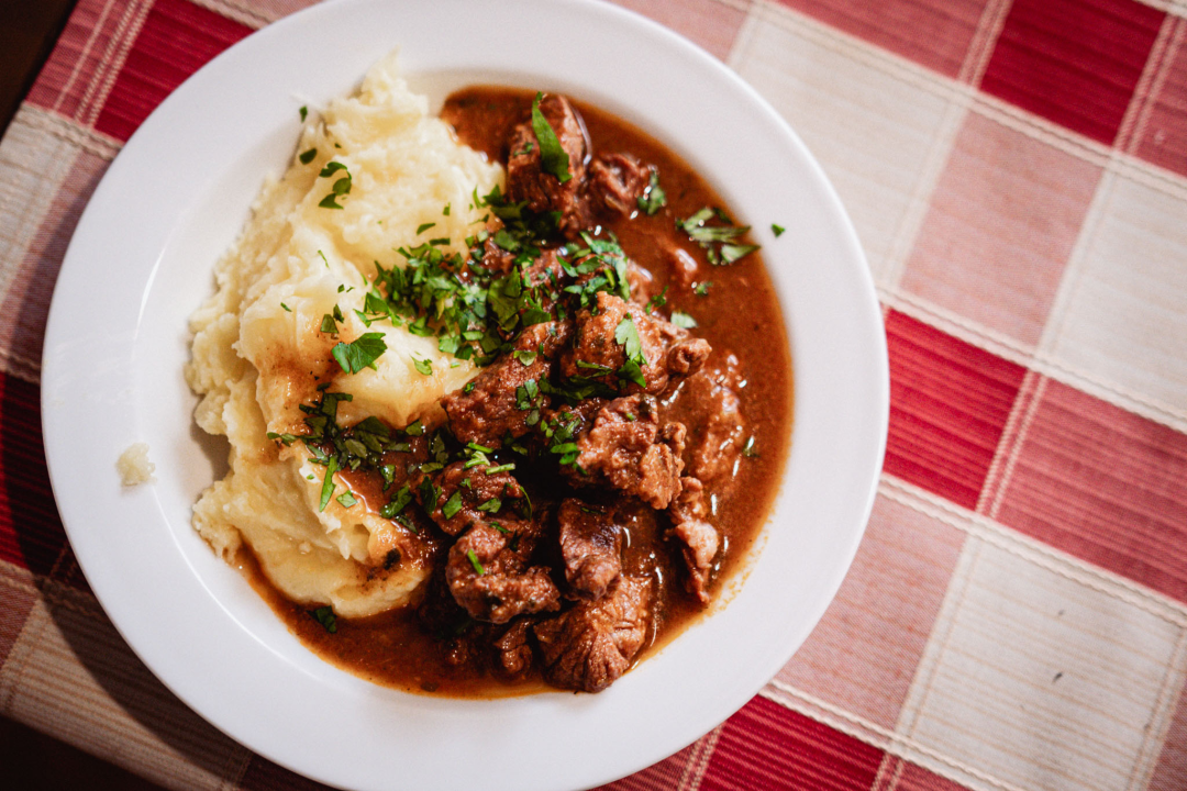 Kultna Marenda ima novog vlasnika, ali ostaje duh starog Šibenika i miris težačkih jela! 