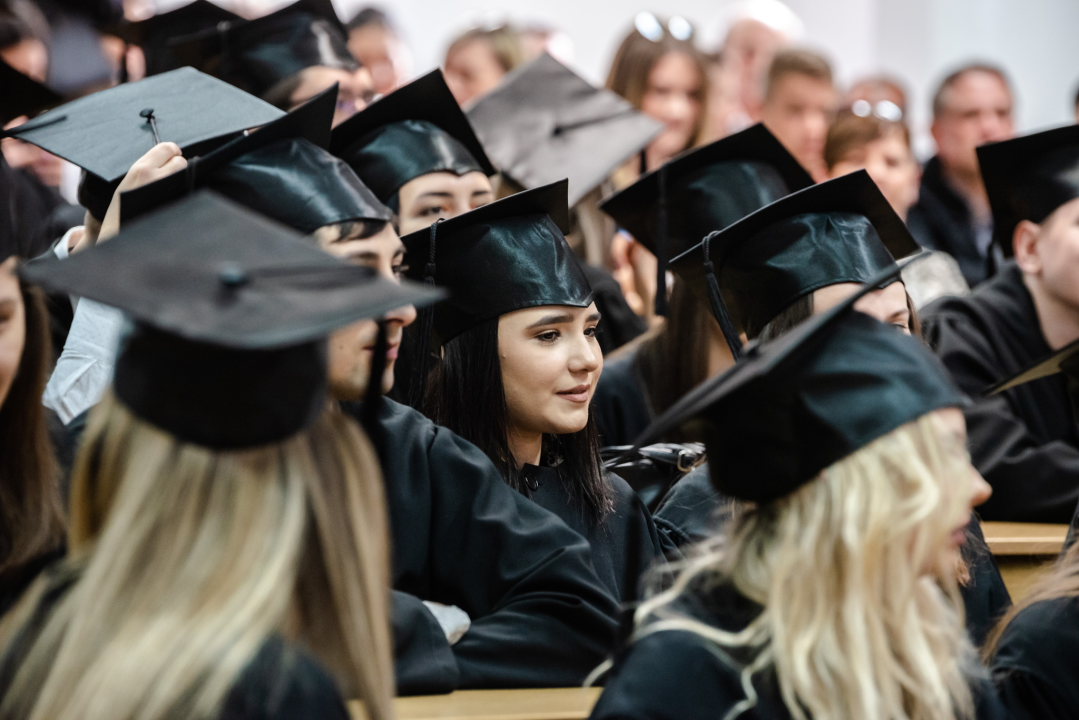 Svečana promocija studenata VUŠ-a: 'Vi ste budućnost naše zemlje i ona će biti onakva kakvom je vi oblikujete'