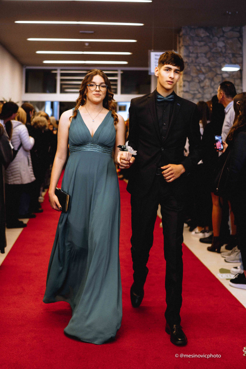 Zavirite na blještavi maturalni ples Tehničke škole Šibenik (2) 