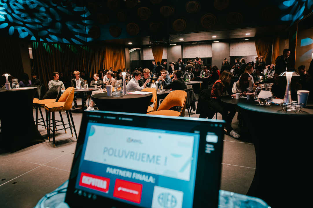 Šibenčani pobjednici Nacionalne kviz lige srednjoškolaca, iza sebe ostavili 900 učenika iz 45 škola