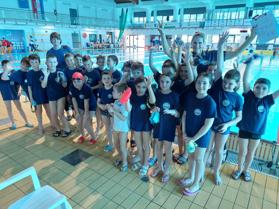 Regionalno prvenstvo za početnike: Žetva medalja za Plivački klub More