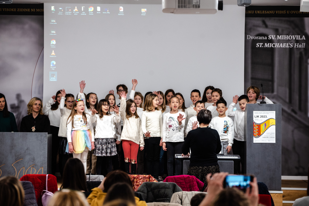 Učenica OŠ Petra Krešimira IV. Helena Vidović osvojila prvo mjesto na Županijskom natjecanju u stop-animaciji    