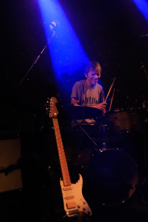 Euforična nostalgija u Šibeniku: Azimutom odjekivali hitovi EKV-a