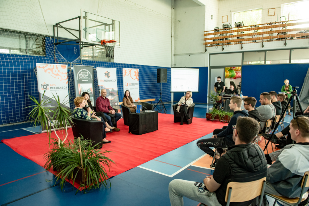 Održan 2. Sajam poslodavaca u Industrijsko-obrtničkoj školi Šibenik! 