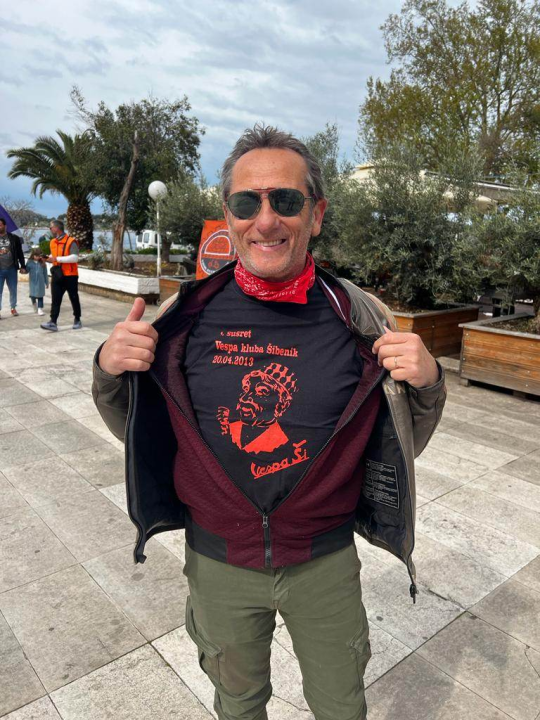 Stotinjak zaljubljenika u Vespe na šibenskoj rivi: Napravit će i đir do Drniša 