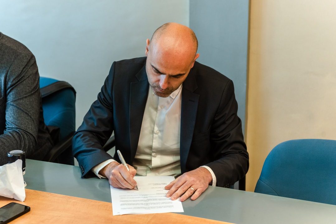 Župan Jelić potpisao Ugovore za sedam projekata: 'Cilj nam je promovirati mjesta gdje je turizam manje razvijen' 