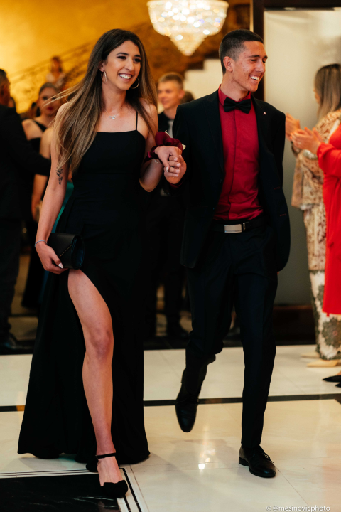 Zavirite na blještavi maturalni ples šibenske Industrijsko-obrtničke škole (1)