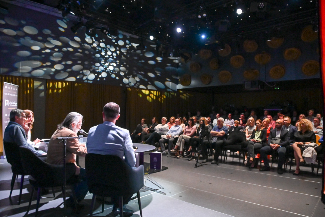 U Arsenu predstavljena monografija Ive Šprljana s više od 3000 arhitektonskih detalja Šibenika