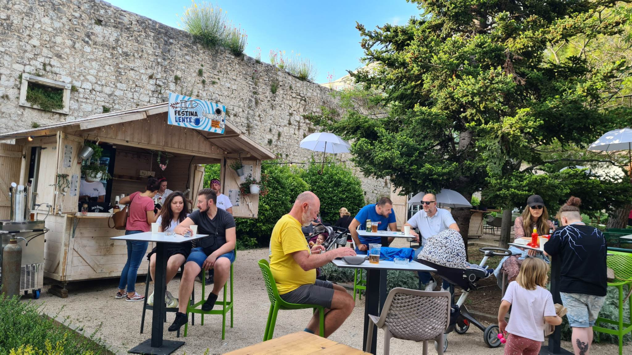 Započeo 3. Šibenik Spring Festival: Sljedećih pet dana uživajte u proljetnoj 'adventuri' u najljepšem šibenskom parku 