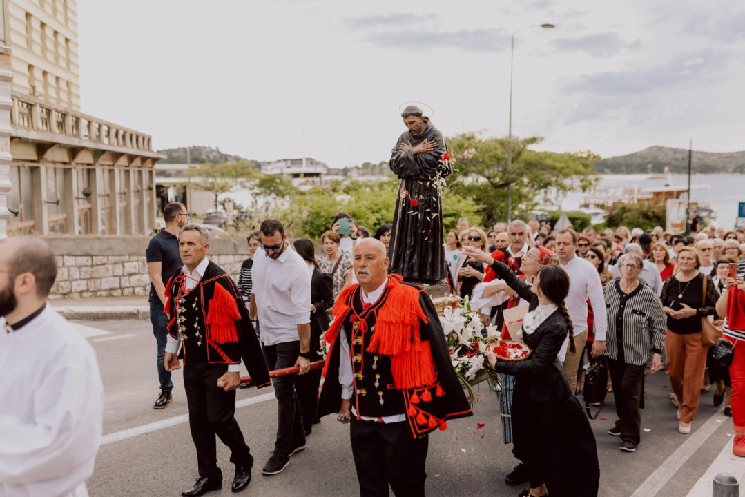 Svečano proslavljene obljetnice franjevačke prisutnosti u Šibeniku
