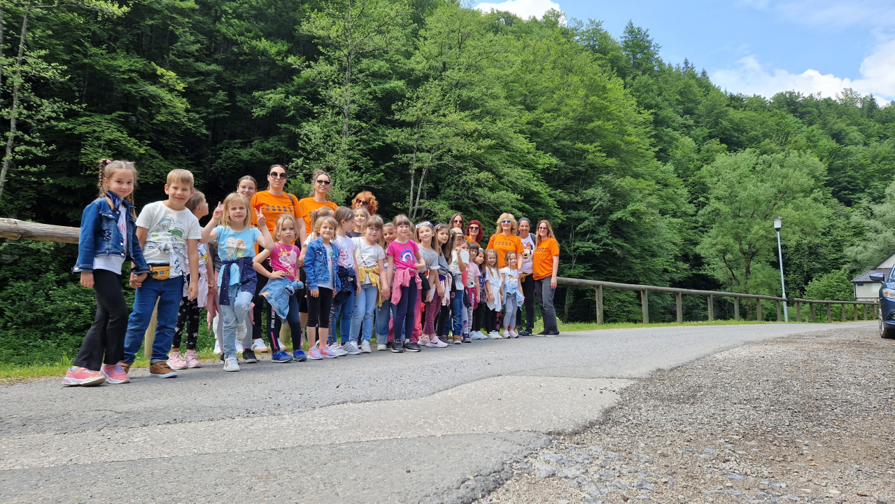Najmlađi šibenski pjevači 'Cvrčci' nastupili na smotri dječjih zborova u Ravnoj Gori