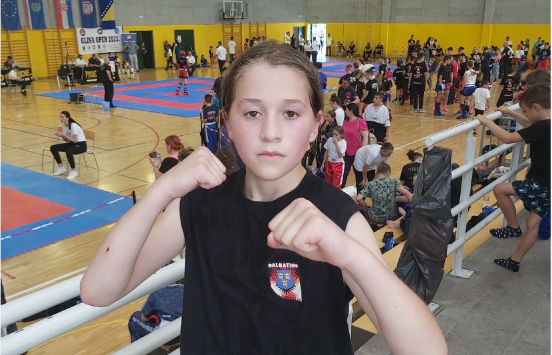 August Lambaša na Glina Openu osvojio dvije zlatne medalje: Proglašen najboljim borcem turnira 