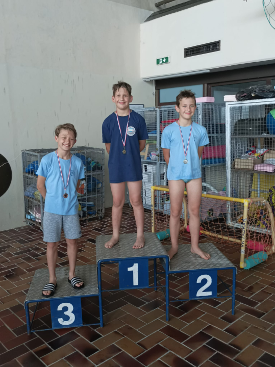 Uspjeh Plivačkog kluba 'More': Do medalja doplivali Luna Kunčić, Mate Džepina i Petar Stegić 