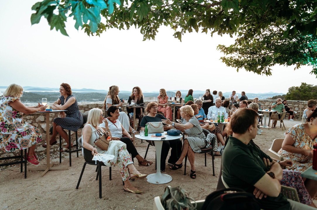 Nera, Gordana i Đani ‘Čarobnim mjuziklom’ oduševili na Baroneu: Večeras glazbeni dokumentarac
